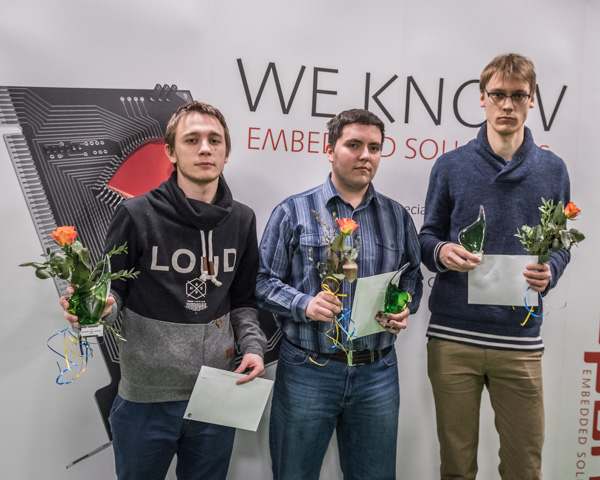 Topptrio 2016: tvåan GM Daniil Lintchevski, Ryssland (2561), ettan GM Vladimir Onischuk, Ukraina (2614) och trean Erik Blomqvist, Sverige (2514). Foto: Lars OA Hedlund