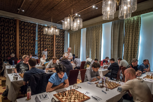 "Bord 9-24" (Foto: Lars OA Hedlund)