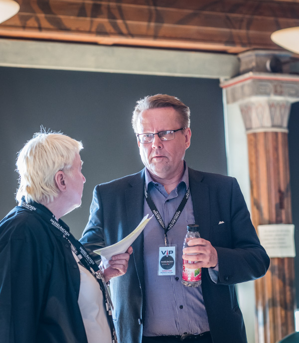 "Funktionärer" (Foto: Lars OA Hedlund)