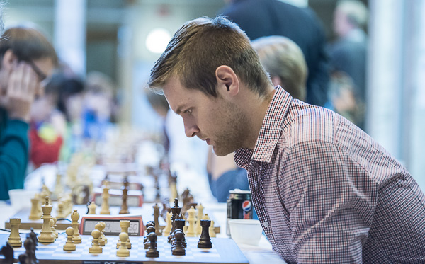 Jonathan Westerberg i djup koncentration. (Foto: Lars OA Hedlund)