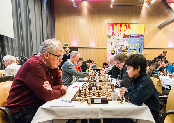 Bo Nyberg möter talangen Edvin Trost. (Foto: Lars OA Hedlund)