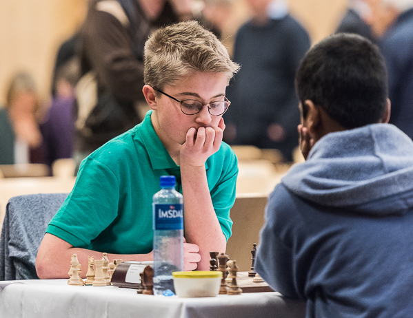 Hampus Sörensen är en av Rockadens mest lovande unga spelare och spelade remi mot GM Juan Bellon i den andra ronden. (Foto: Lars OA Hedlund)