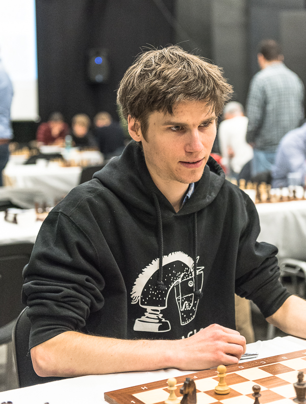 GM Axel Smith (Lars OA Hedlund)