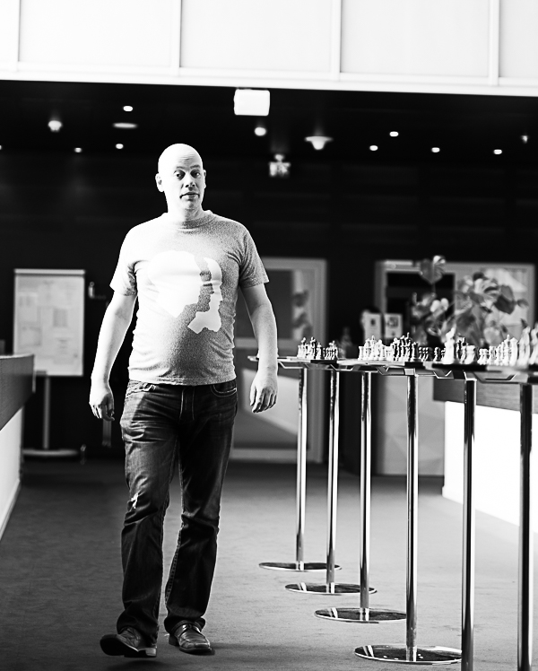 "Skuggspel" (Foto: Lars OA Hedlund)