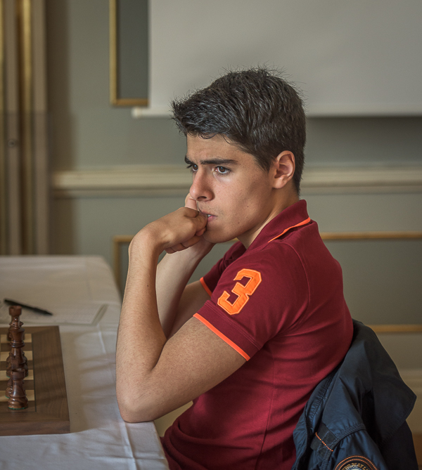 84Aryan_Tari